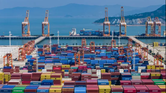 温州港状元岙港区新增两大泊位正式投运，年吞吐能力提升超百万标箱