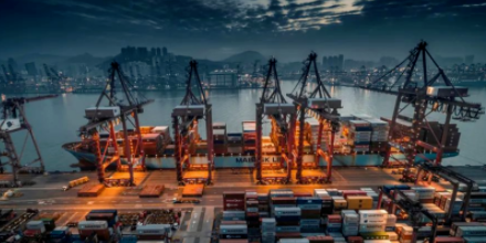 一集装箱船产生严沉爆炸变乱