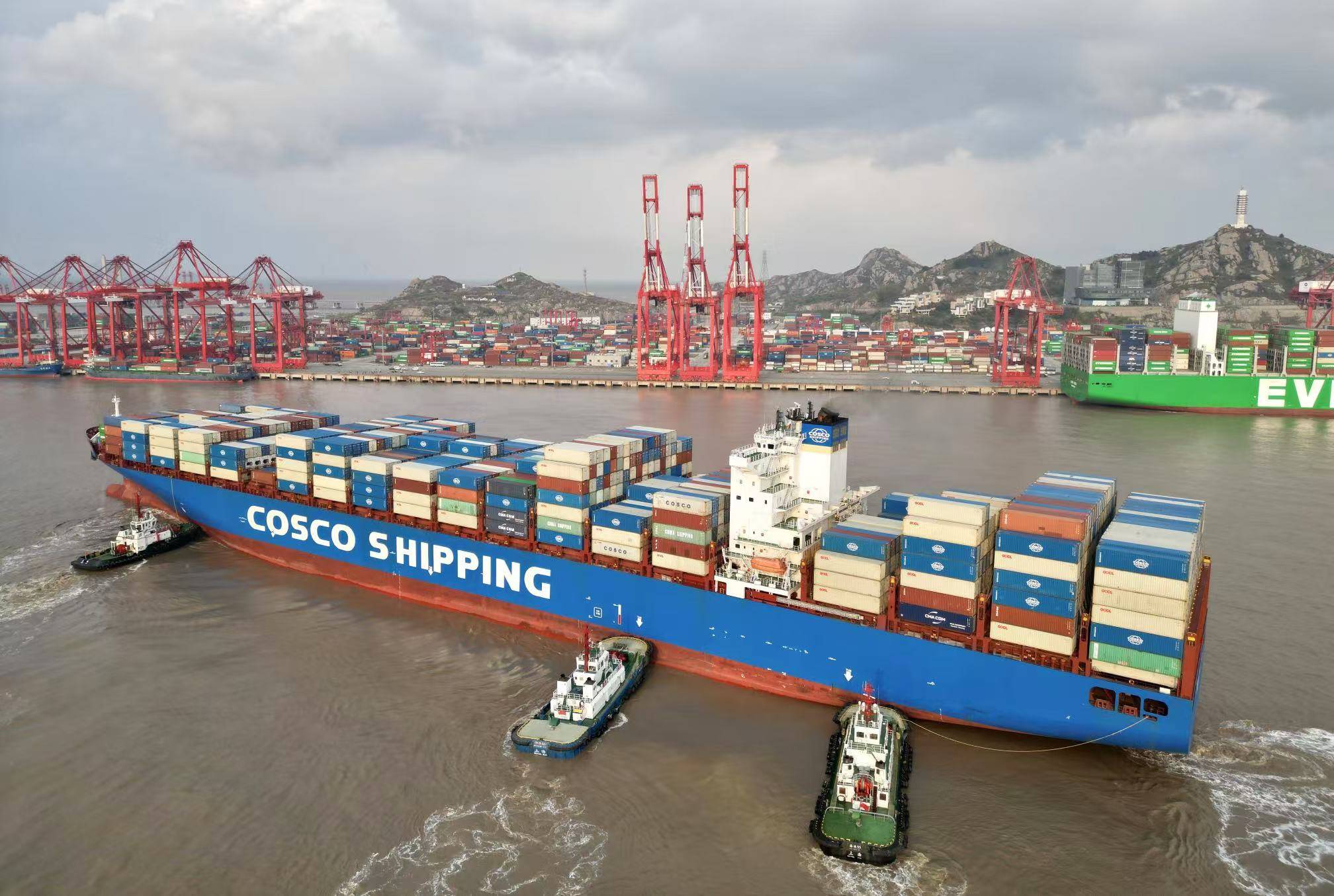 直航船与中转船：内贸海运，该选直达还是中转？